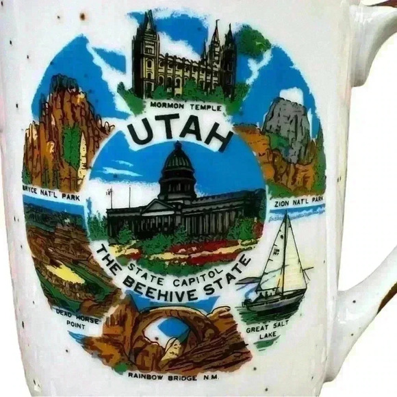 Vintage Utah souvenir speckled stoneware mug with brown luster glaze on handle - Picture 3 of 7